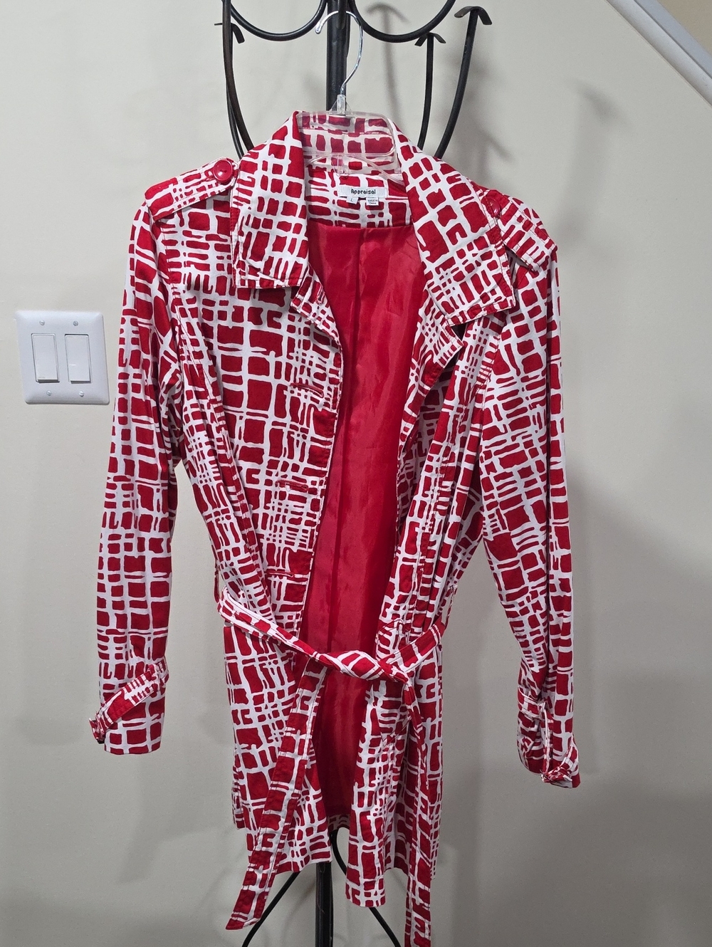Women's Red & White Patterned Trench Coat with Tie Belt